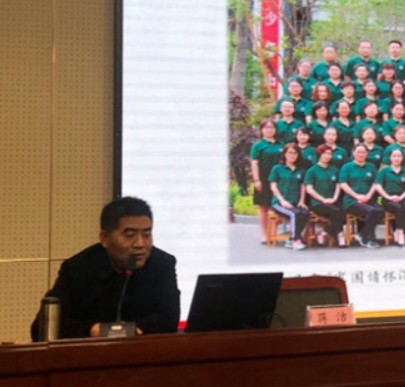 蒋洁（中国徐州市少华教育集团总校长）