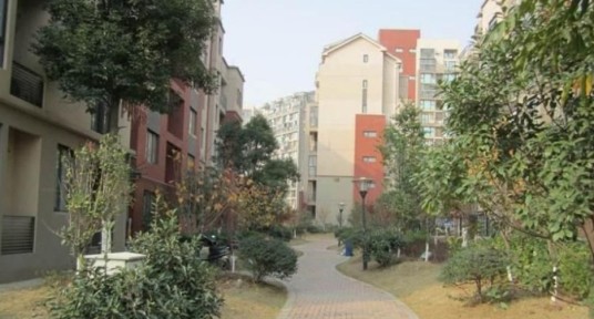 东郊小镇邻里中心