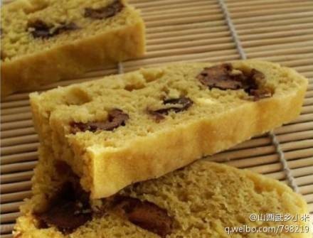 红枣小米面发糕