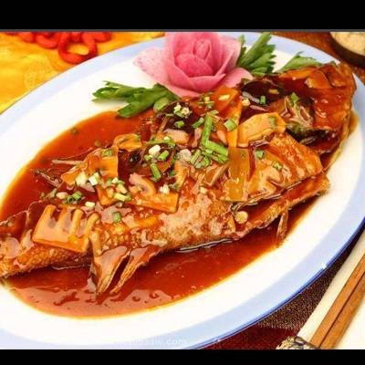 红烧大鲤鱼