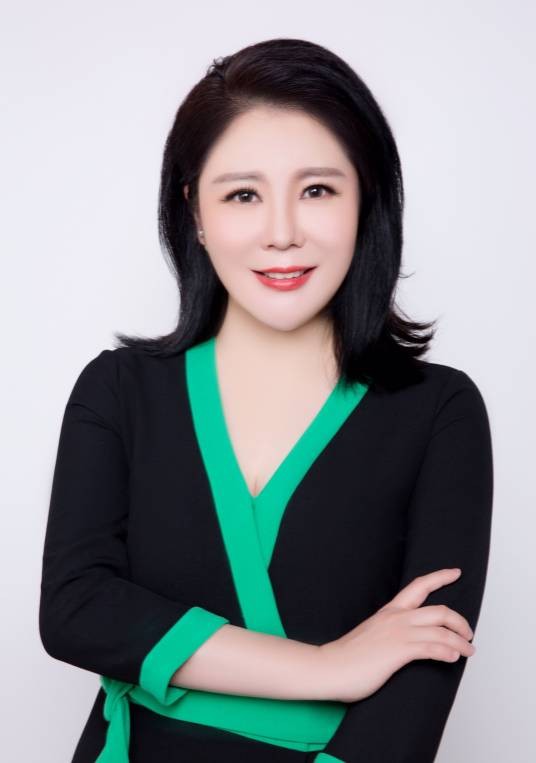 付茜（旅欧女中音歌唱家，中央戏剧学院副教授，硕士研究生导师）