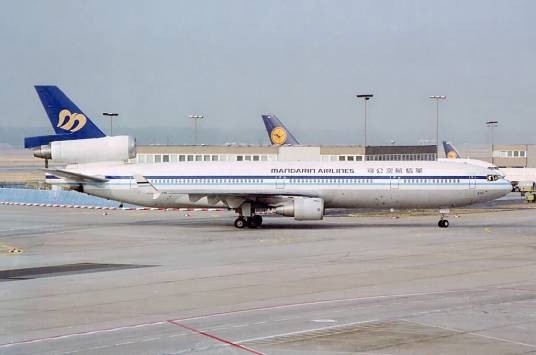 中华航空642号班机空难