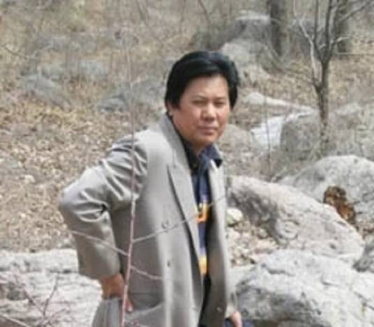 陈忠（北京瀚海书画院副院长）