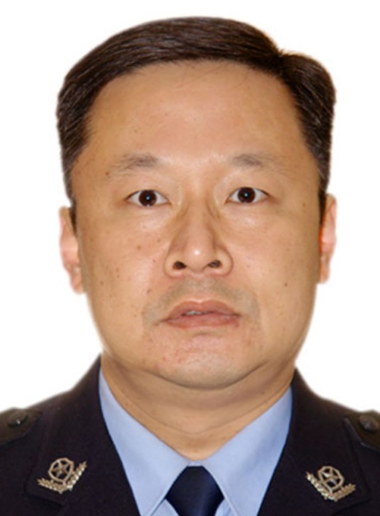 刘顺平（山东省青州市公安局党委委员、一级警长）