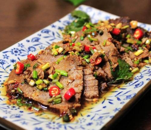 凉拌麻辣牛肉