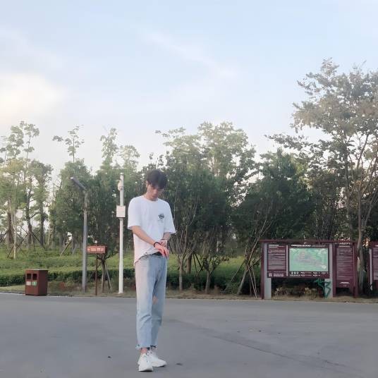 广东瓷砖baby哥