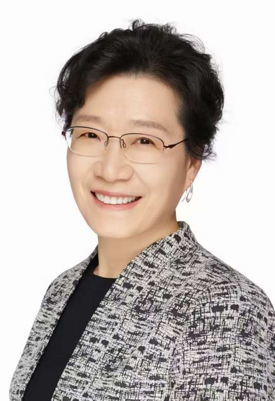 郑璇（中华人民共和国驻莫桑比克共和国特命全权大使）