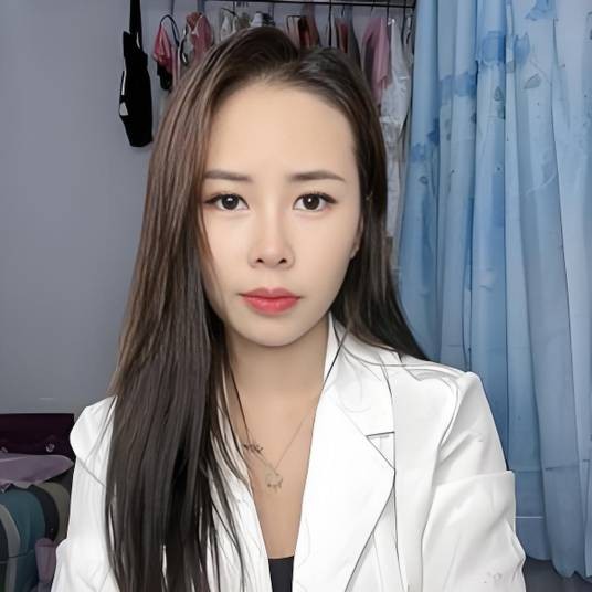 佳佳〈晚八点直播〉
