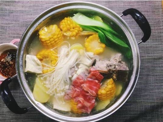 筒骨海鲜火锅
