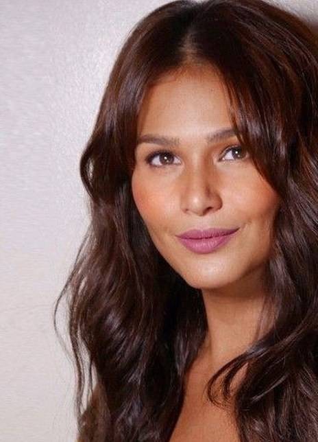 Iza Calzado