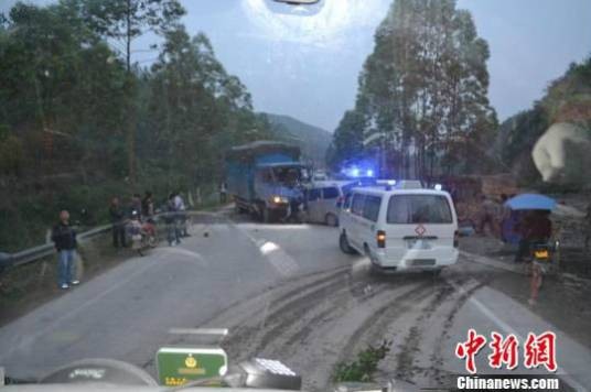 3·25钦州车辆相撞事故