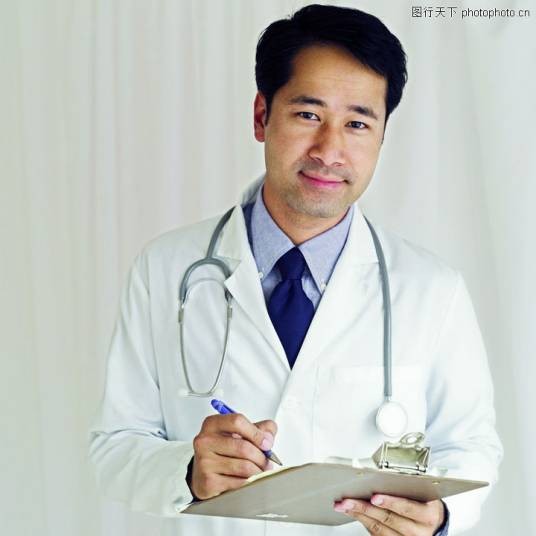 男医师