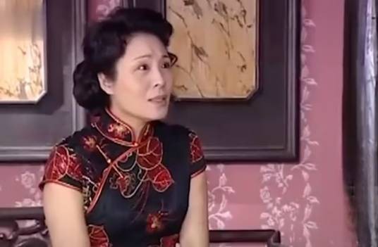 凤珠（家庭伦理剧《天伦劫》中的角色）