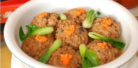 清炖蟹肉狮子头