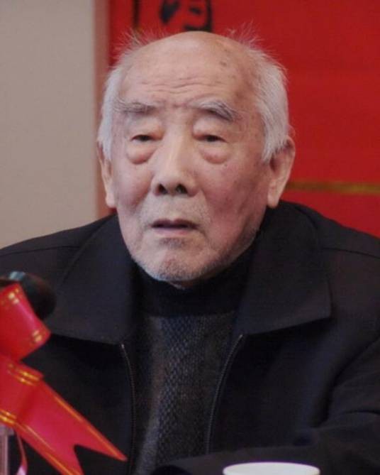 祖保泉