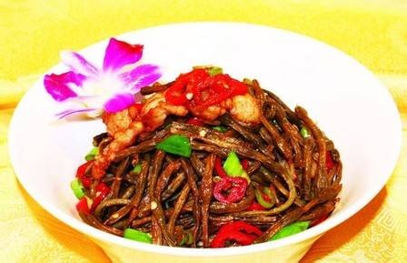 干豆角炖五花肉