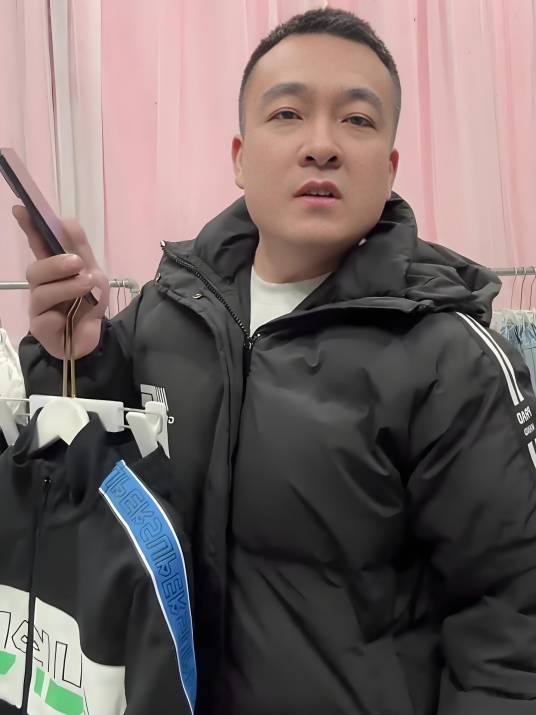 棒棒糖童装欣姐