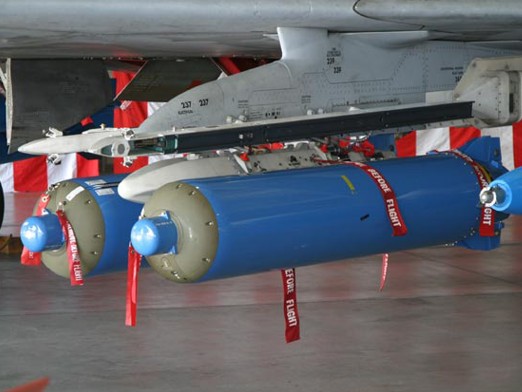 CBU-105型集束炸弹