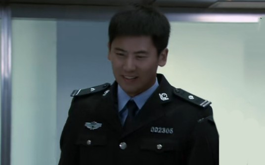 金锐（警匪剧《鹰巢之预备警官》中的角色）