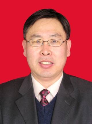 郑立文（长春理工大学经济管理学院院长）