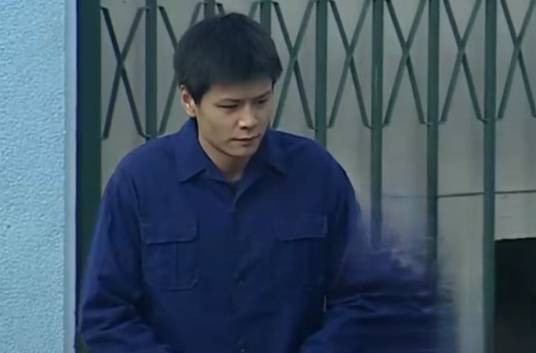于波(知青情感剧《银杏飘落》中的角色)