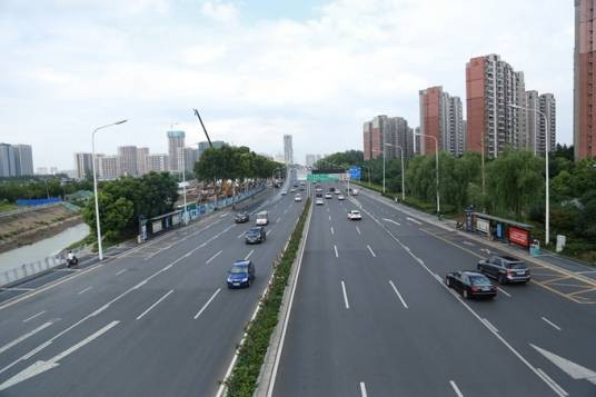 凤台南路（江苏省南京市雨花台区城市快速路）