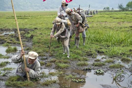 雪山草地（中国近代革命电视剧）