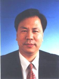 焦焕成（全国政协港澳台侨委员会原副主任）
