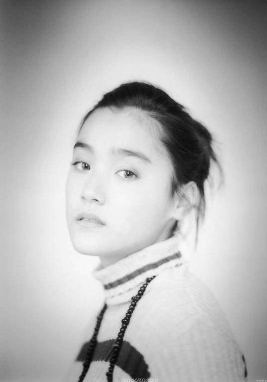 一色纱英