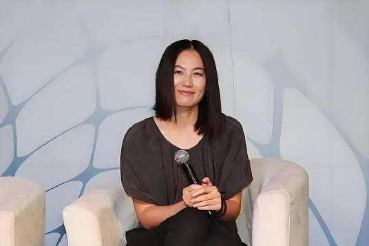 高原（中国内地女摄影师、摇滚歌手窦唯的前妻）