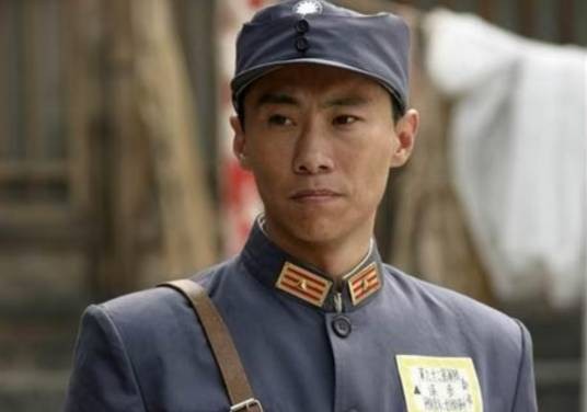 李本忠（电视剧《长沙保卫战》中的角色）