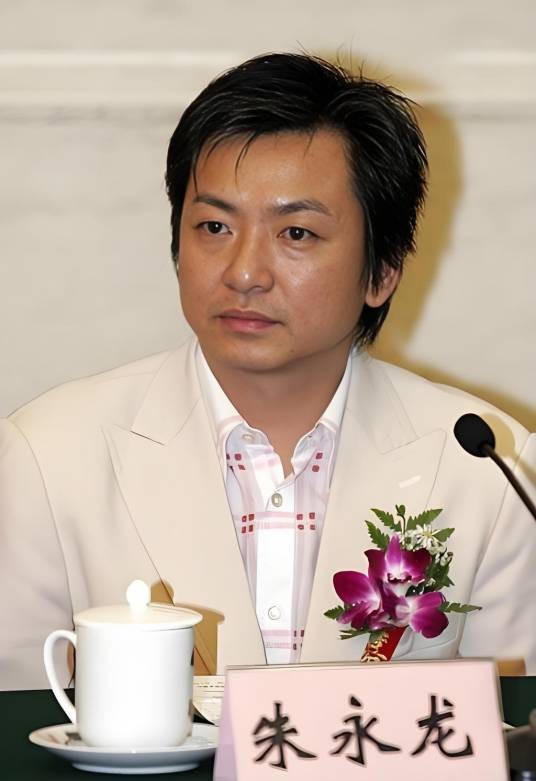 朱永龙（中国编舞老师，经纪人）