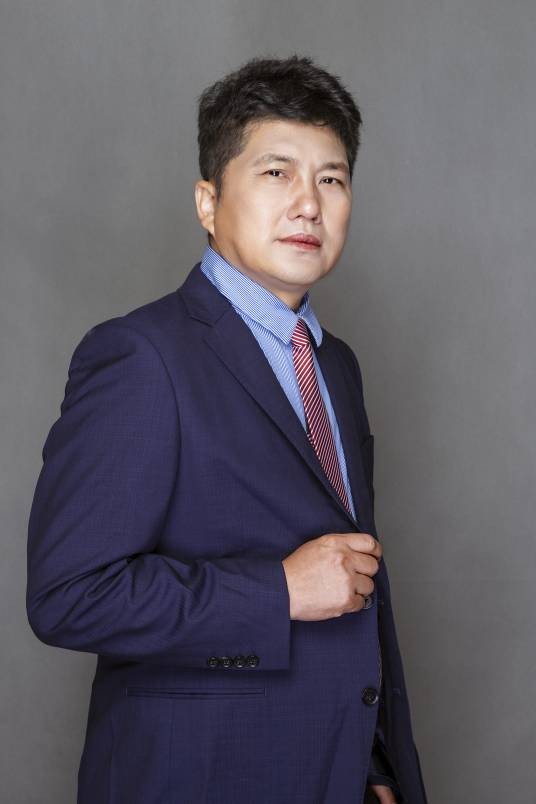 周虎震