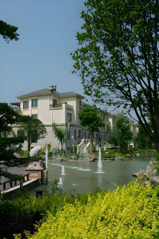 绿都·湖滨花园