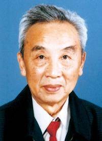 李季伦（中国科学院院士、微生物学家）
