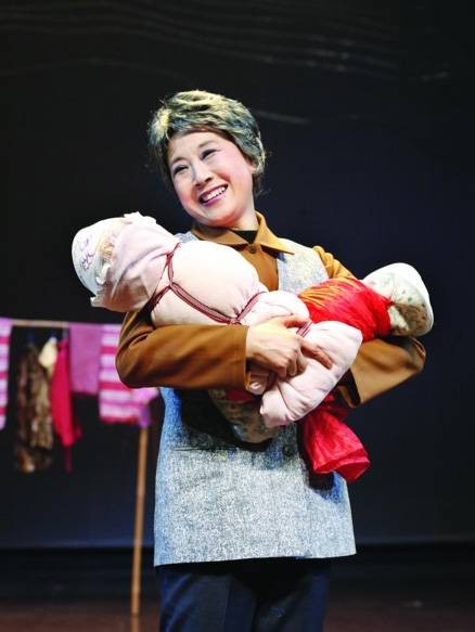 顾芗（中国滑稽戏女演员）