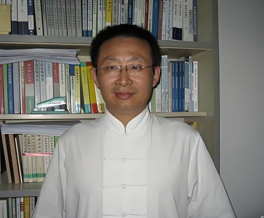 杨支柱
