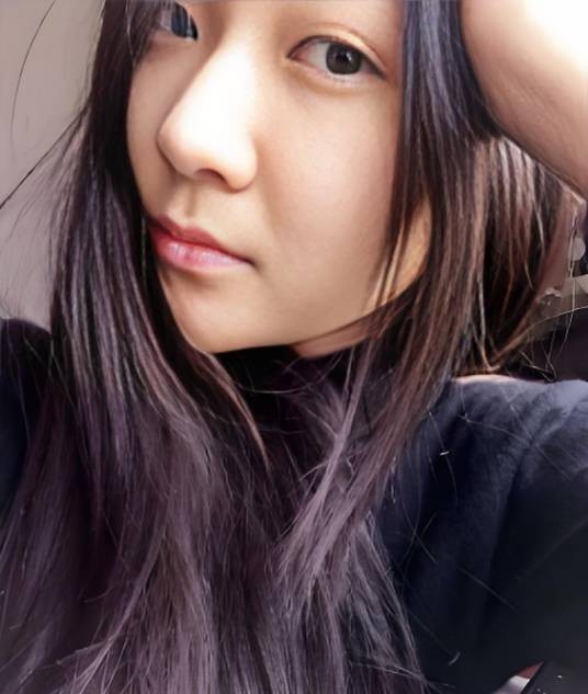 李青青（电视剧《李天腾与赵小宝》1~3季中的女一号）