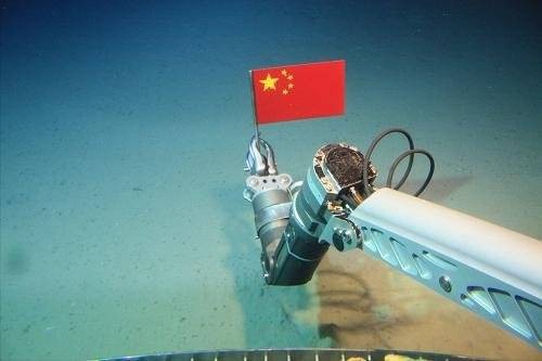 载人潜水器