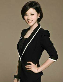 胡蝶（中央电视台女主持人）
