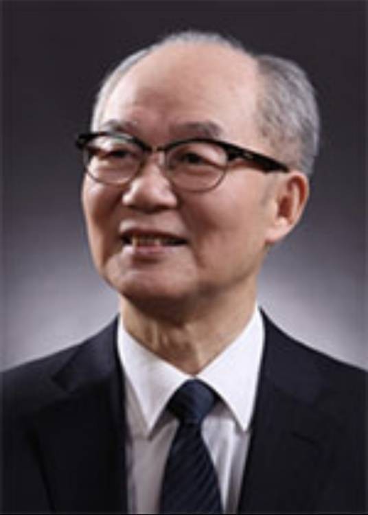秦伯益
