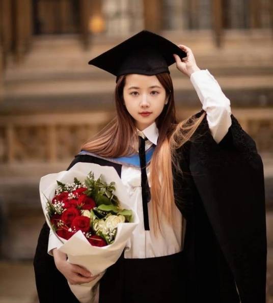 朱雯琪（牛津大学数学博士生）