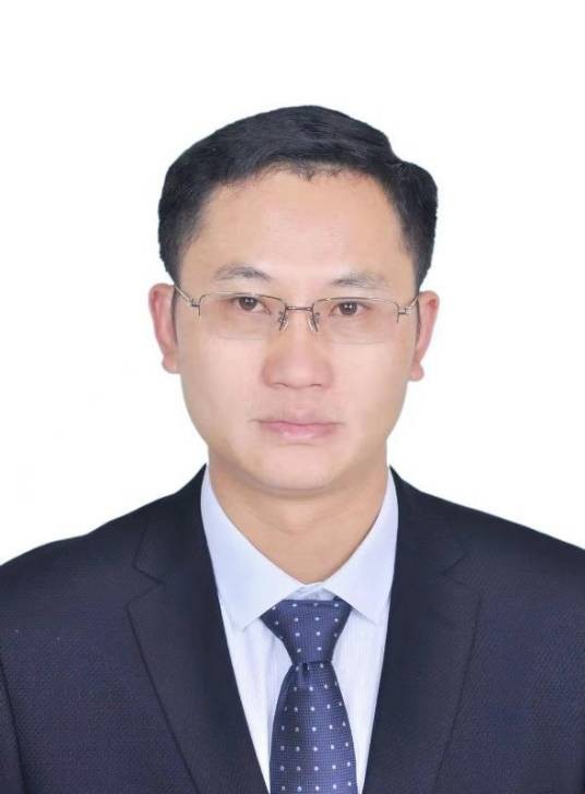 张洪军（云南省大理州鹤庆县原县委副书记、县长）