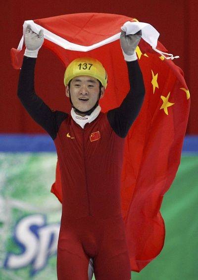 梁文豪（1992年7月出生的中国短道速滑运动员）