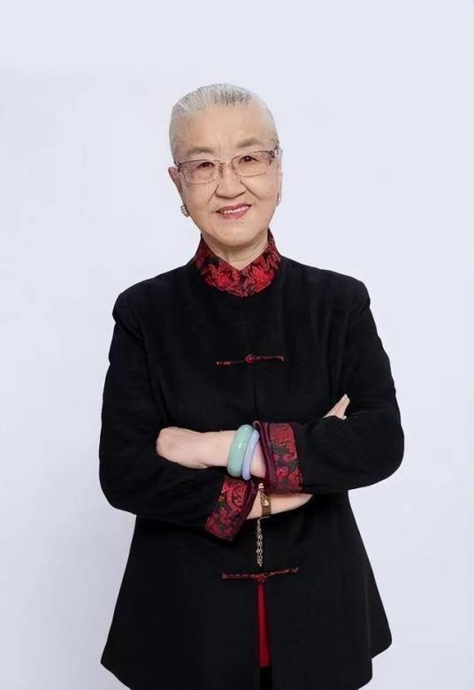 耿莹