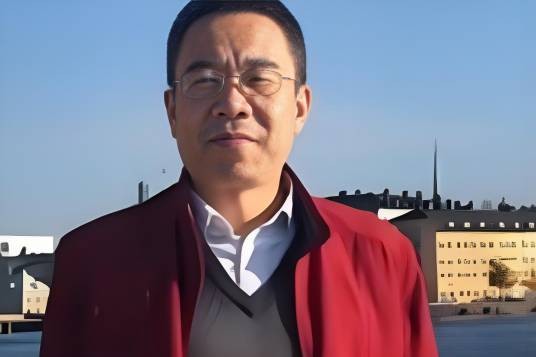 杨维东（暨南大学教授）