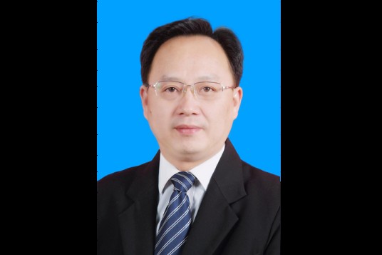 潘建华（浙江省台州市人大常委会原副主任）