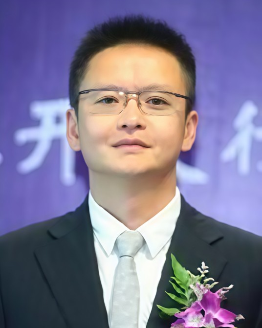 杨赤忠（光大证券原助理总裁、“8·16事件”责任人）