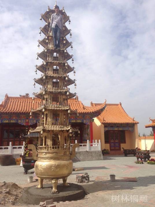 铜香炉