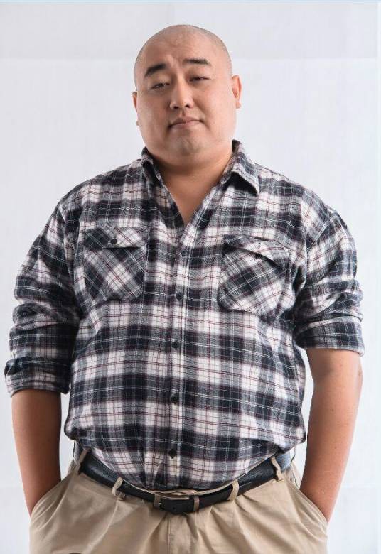 宁小花（中国内地影视男演员）